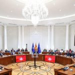 REKTORI I UNT-SË, PROF. DR. BEKIM FETAJI, PREZANTON PROPOZIMET PËR REFORMAT NË ARSIMIN E LARTË NË MBLEDHJEN E QEVERISË