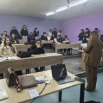 UNT PROMOVON PROGRAMET STUDIMORE NË SHKOLLAT E MESME TË GOSTIVARIT