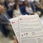 AMBASADA E SHBA-SË PREZANTON PROGRAMET E BURSAVE DHE MUNDËSITË E STUDIMIT PËR STUDENTËT E UNT-SË