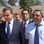 ПРЕМИЕРОТ АЛБИН КУРТИ ГО ПОСЕТИ НОВИОТ КАМПУС НА УМТ, РЕКТОРОТ БЕКИМ ФЕТАЈИ ГО ИНФОРМИРАШЕ ЗА НАПРЕДОКОТ НА ГРАДЕЖНИТЕ РАБОТИ