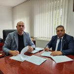 UNT DHE KOMUNA E LIKOVËS NËNSHKRUAJNË MEMORANDUM BASHKËPUNIMI PËR ZHVILLIM LOKAL, HULUMTIME SHKENCORE DHE PRAKTIKA STUDENTORE